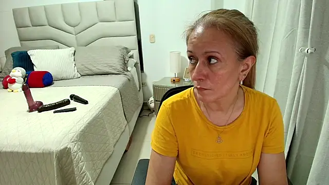 Naty_Stone webcam