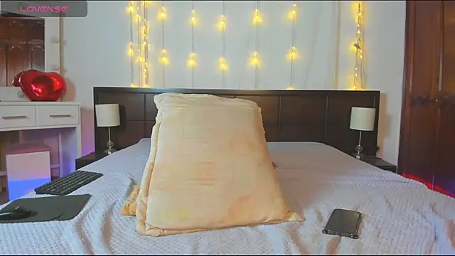 MiaMarin_hot webcam