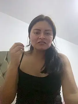 Debora9703 webcam