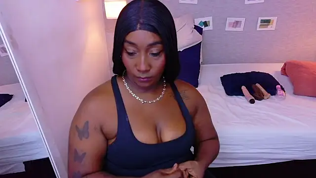 kiara_evanss webcam