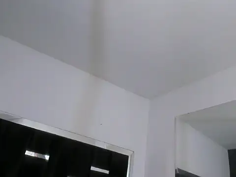 DANITENDER555 webcam