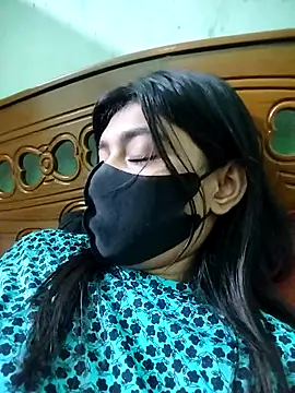 Disha_Nur0 webcam