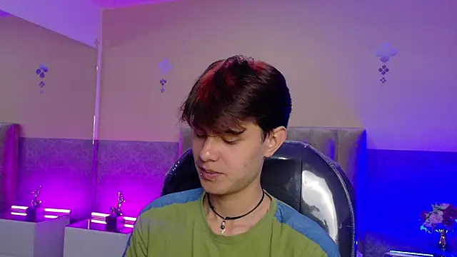 Derek_Sinn webcam