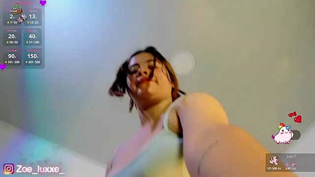 Zoe_Luxxe_ webcam