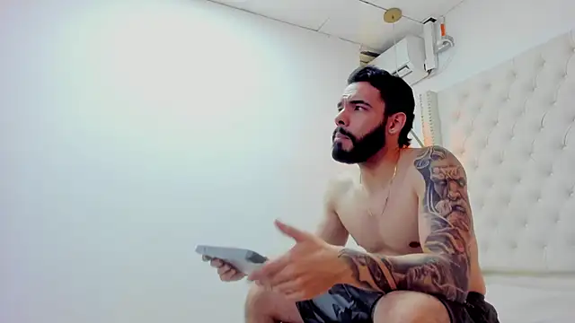 JEAN_LEWIS2 webcam