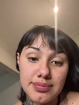 Abrildqquino webcam