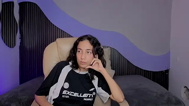 hot_little_bunny webcam