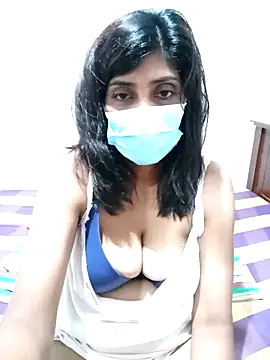 Webcam Model (Amisha-35)  is live.Free join now!