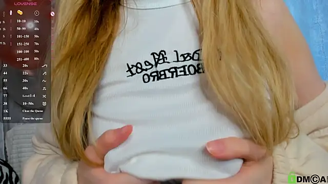 BabbbyFoxxx webcam
