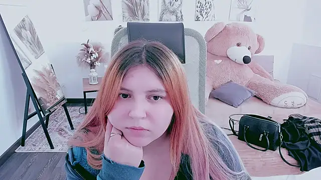 DiaAngell webcam