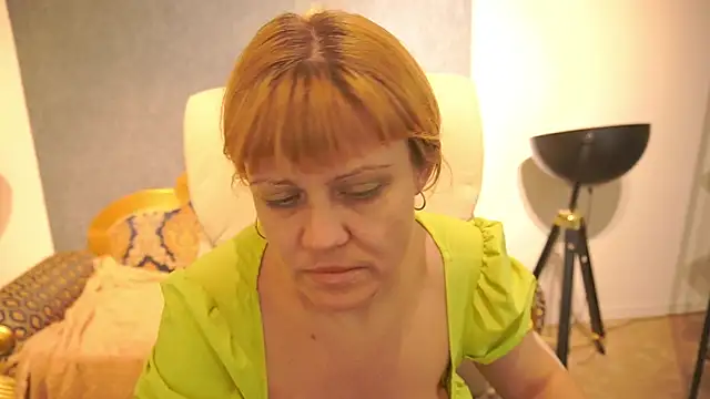 BellaLaPetit webcam