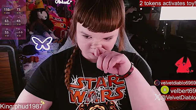 VelvetDiablo webcam