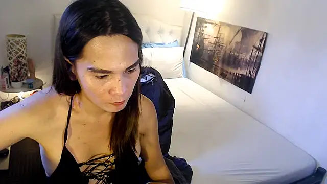 NinaDOM4CUM webcam