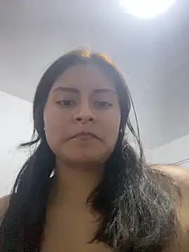 Debora9703 webcam