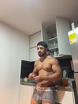 ezzio_scolaro (M young) - Cum Show