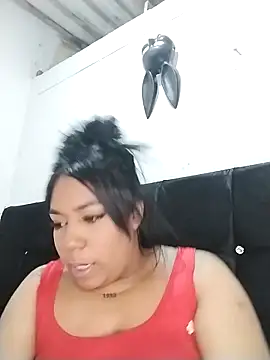 emma_purple_ webcam