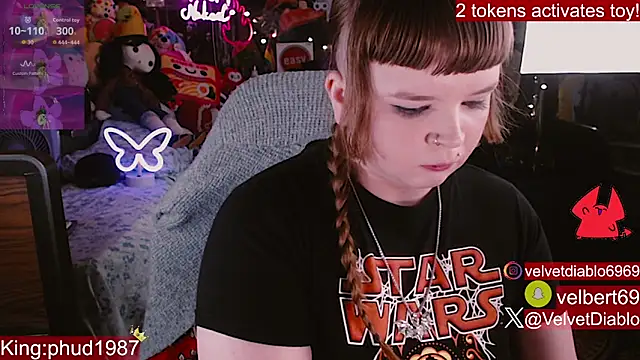VelvetDiablo webcam
