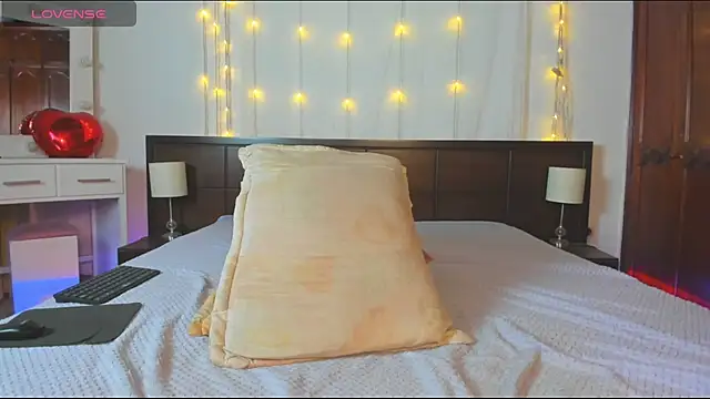 MiaMarin_hot webcam