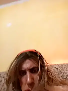 Tranylisashemale webcam