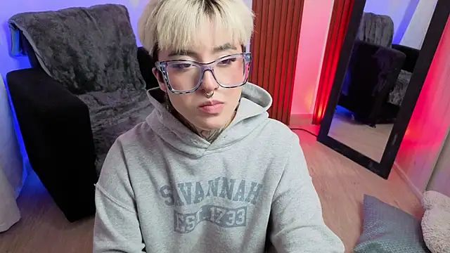 Rebeka-baker webcam