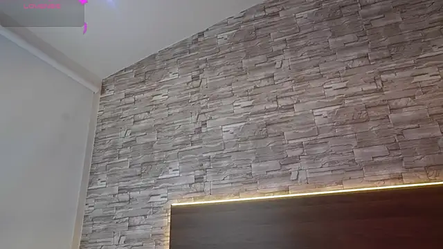 vanesa_3x - Vanesa_3X's free webcam - UK Sex Cams