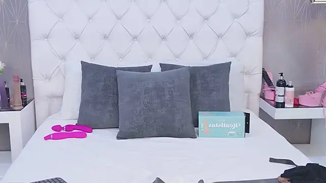 AntonellaEscudero webcam
