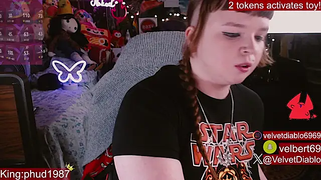 VelvetDiablo webcam