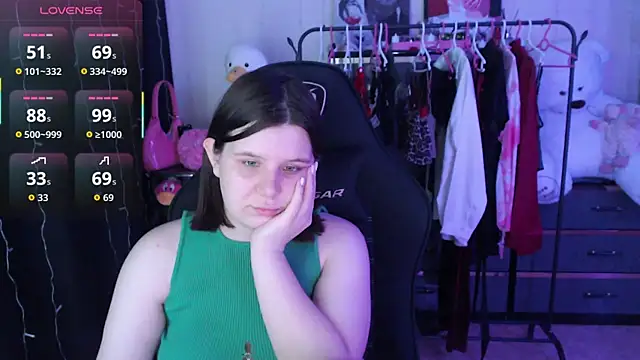 AmyVibess webcam
