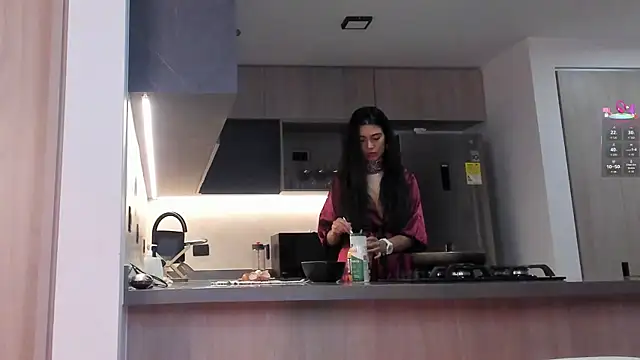 Alexandra_ra webcam