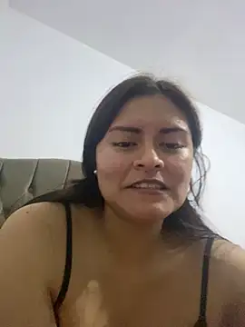 Debora9703 webcam