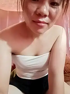 Nguyet135 webcam