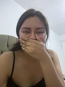Debora9703 webcam