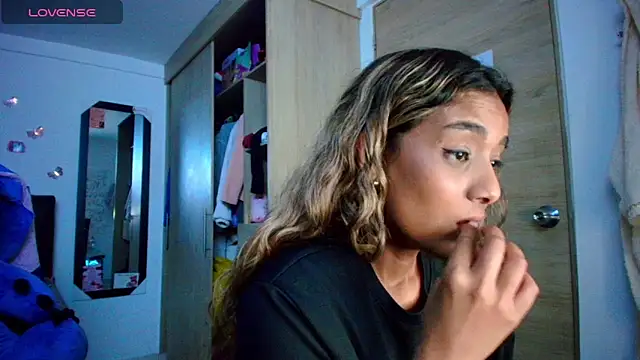 megan_collins96 webcam