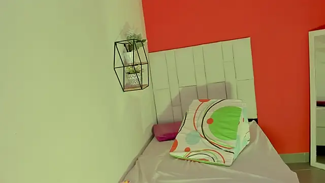 Alanna_hot3 live sex cam
