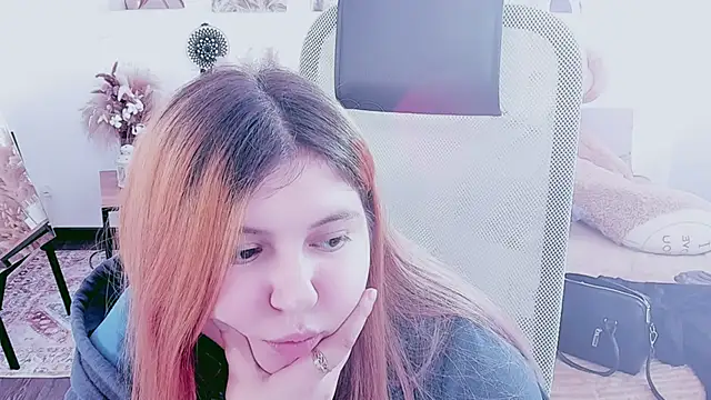 DiaAngell webcam