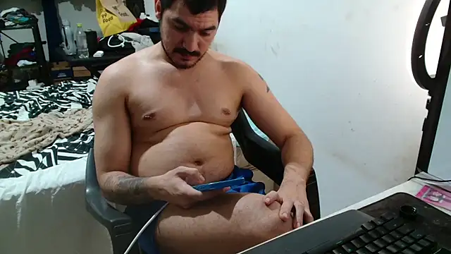 Leonino231 webcam