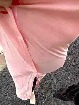 pink-mai