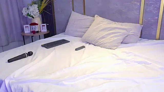 Samantha_Hans webcam