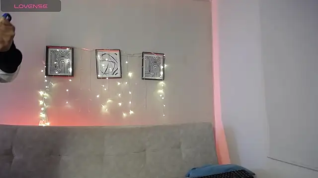 Sweet_Bella_Valery webcam