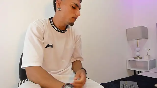 dennis_kinsey webcam