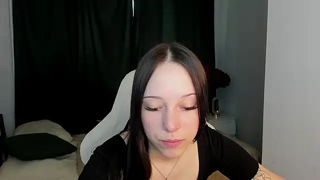 BonnieeMcKinney webcam