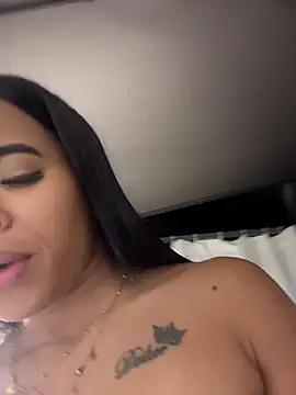EmmaExoticaXXX webcam