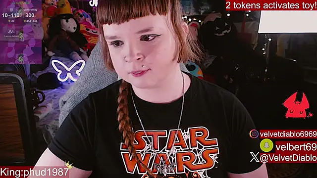 VelvetDiablo webcam