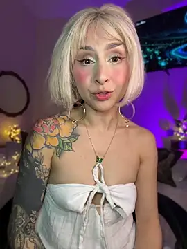 Cinamoonn webcam