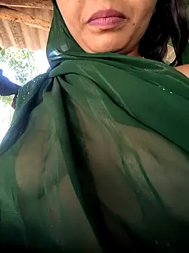 monika thakurr