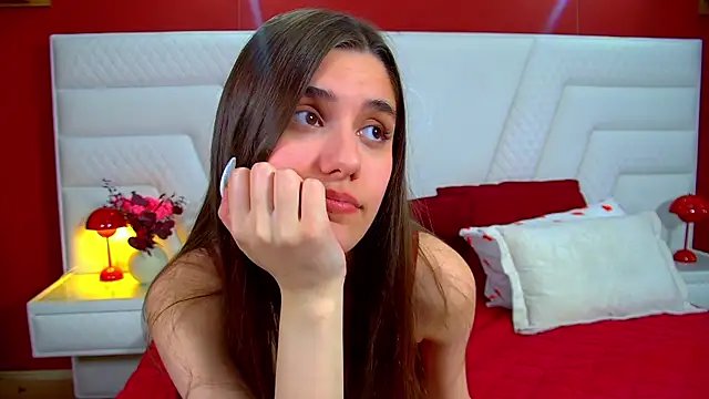 ArianaAllens webcam