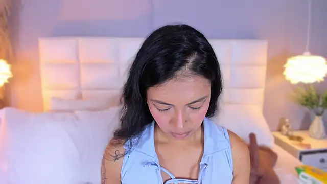 _BunnyNaugthy webcam