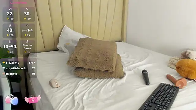 Mady-Edwards webcam