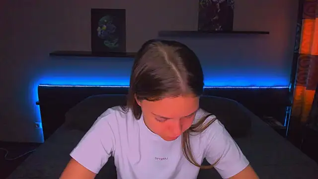 AlexaBarkley webcam