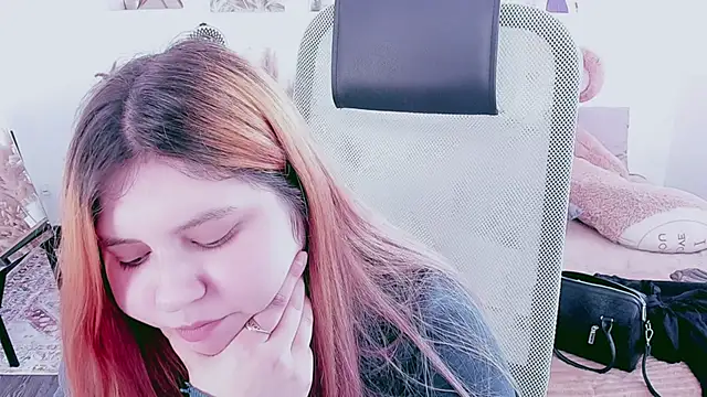 DiaAngell webcam